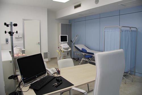 Ambulanze, autovetture, autofunebre per servizi sociali a Camucia Cortona