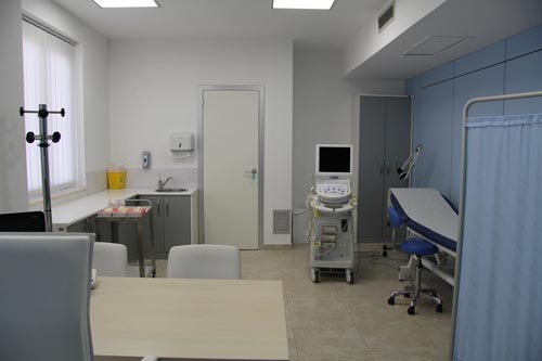 Ambulanze, autovetture, autofunebre per servizi sociali a Camucia Cortona