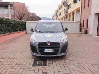 Ambulanze, autovetture, autofunebre per servizi sociali a Camucia Cortona