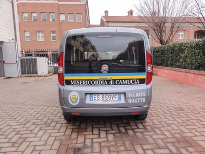 Ambulanze, autovetture, autofunebre per servizi sociali a Camucia Cortona