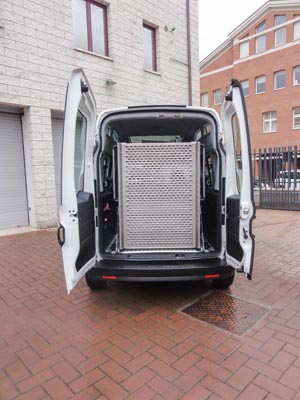 Ambulanze, autovetture, autofunebre per servizi sociali a Camucia Cortona