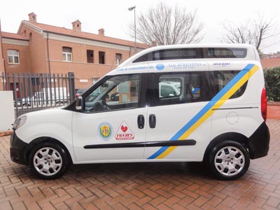 Ambulanze, autovetture, autofunebre per servizi sociali a Camucia Cortona