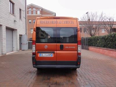 Ambulanze, autovetture, autofunebre per servizi sociali a Camucia Cortona